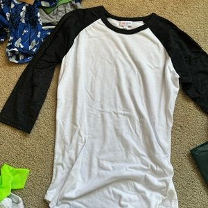 lu la roe baseball top